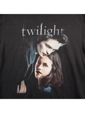 Twilight Series Ed and Bella Black 2XL Shirt 100% Cotton 2XL